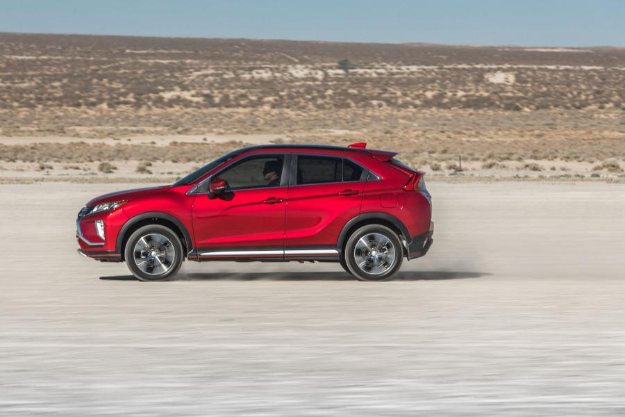  Mitsubishi Eclipse Cross 2018 года  (NA) (фото 30 из 63)